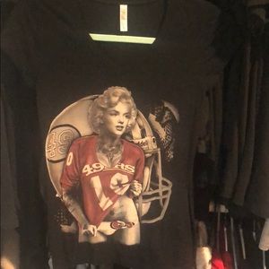 49ers t-shirt